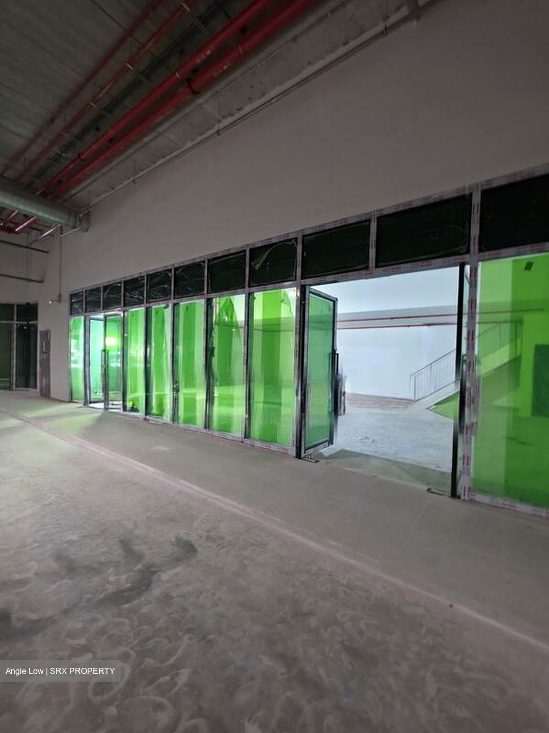 REEBONZ BUILDING (D18), Retail #572095191